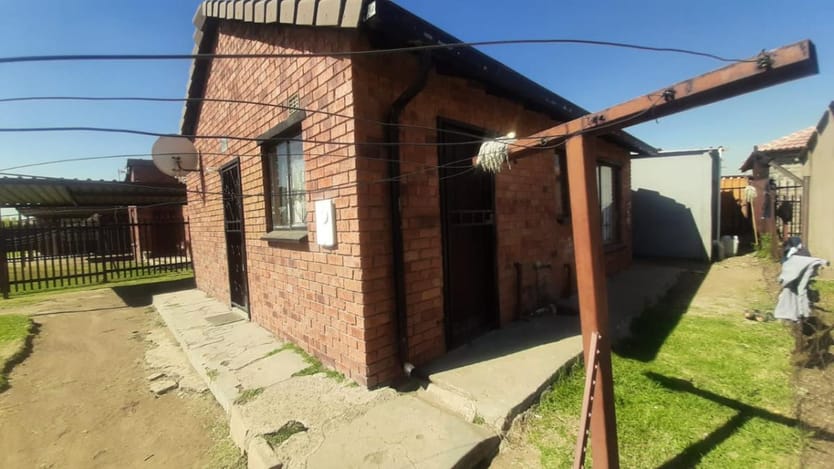 2 Bedroom house for sale in Embalenhle, Secunda