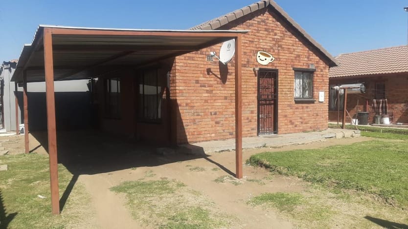 2 Bedroom house for sale in Embalenhle, Secunda